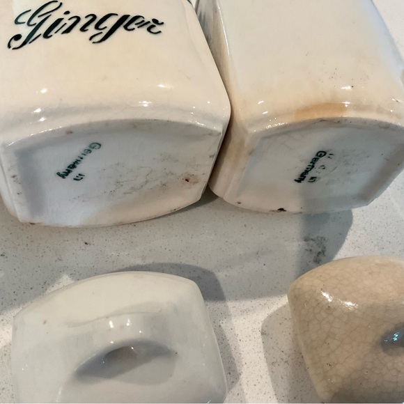 Vintage Germany Spice Pottery Set Allspice, Cinnamon, Ginger & Nutmeg w/ crazing - Picture 2 of 12